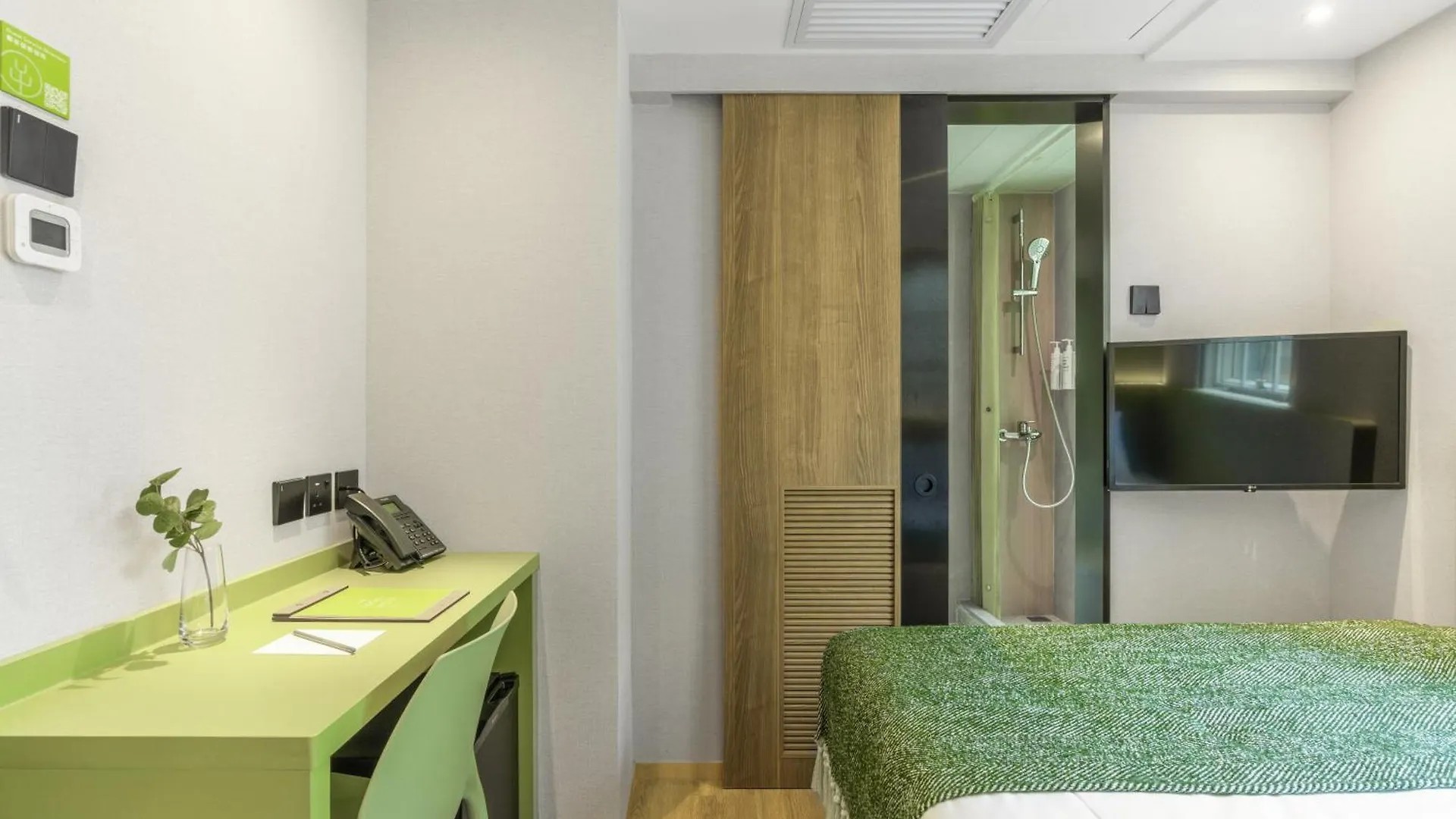 Urbanwood Hung Hom Hotel Hong Kong 4*,  China