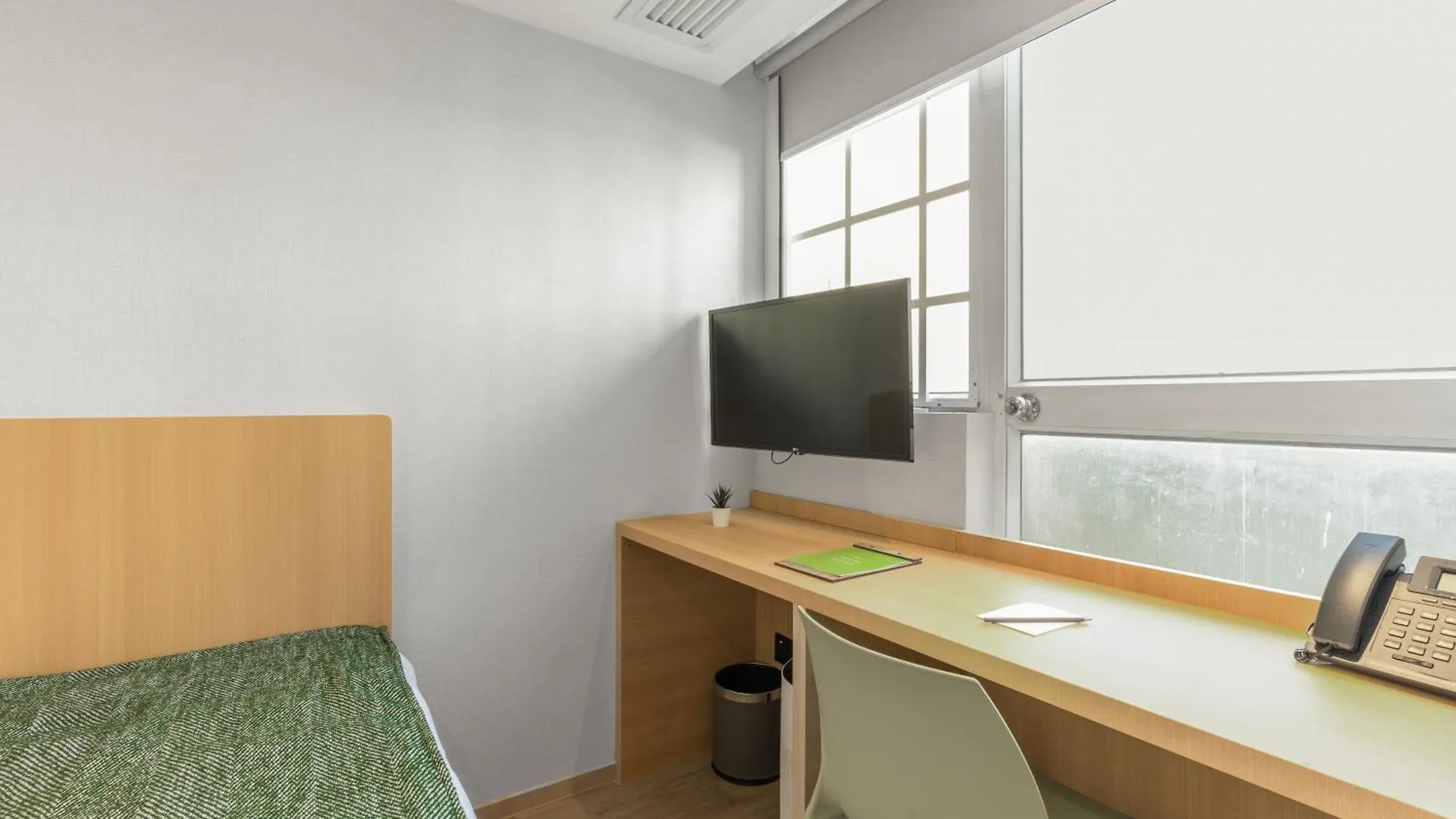 Urbanwood Hung Hom Hotel Hong Kong