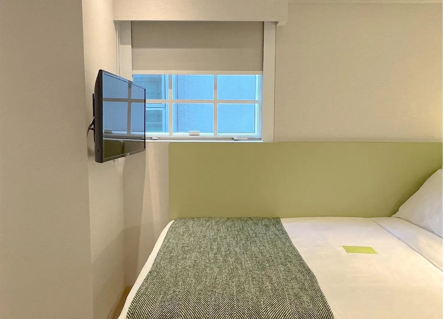 Urbanwood Hung Hom Hotel Hong Kong 4*,