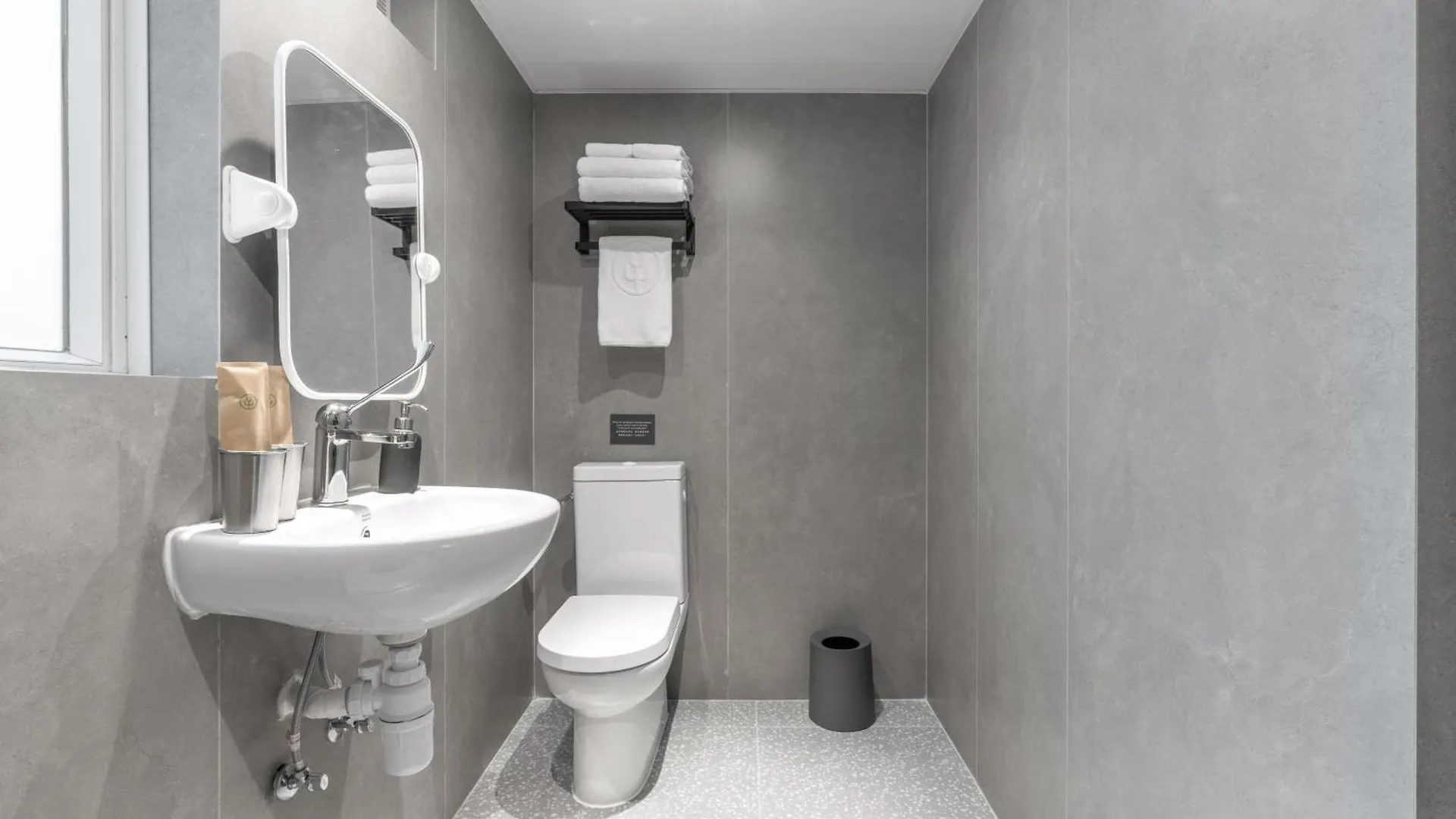 Urbanwood Hung Hom Hotel Hong Kong 4*,  China
