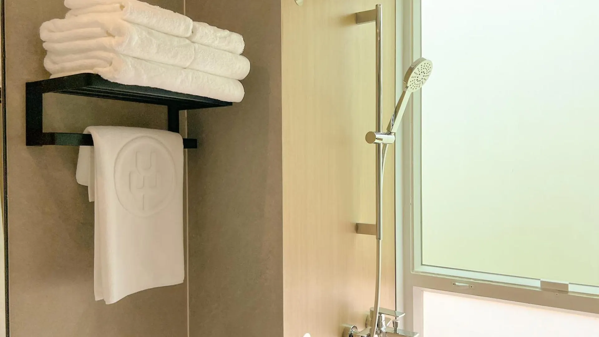 Urbanwood Hung Hom Hotel Hong Kong